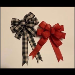Bows. Set of two. Gift bows or wreath bows.
